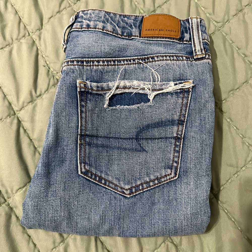 american eagle “tom girl” jeans